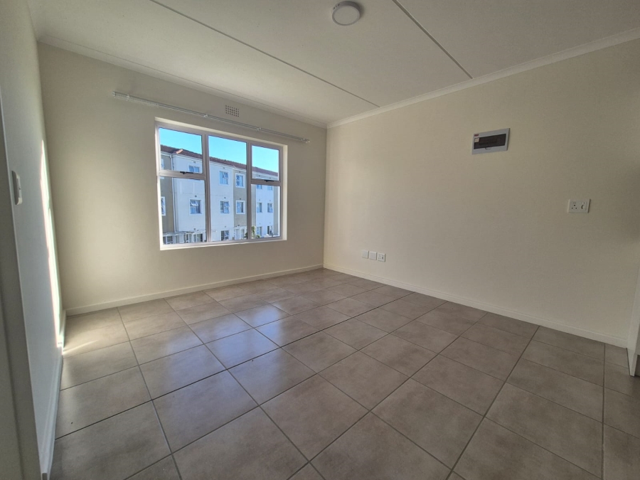 To Let 2 Bedroom Property for Rent in Stellendale Western Cape